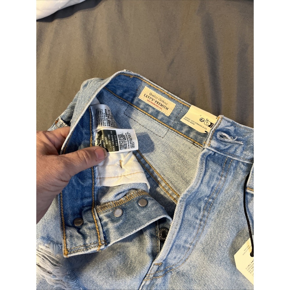 Levis 501 Shorts SZ 25 Cut Off Denim Button‎ Fly High Rise Distressed Raw Hem - Picture 3 of 4
